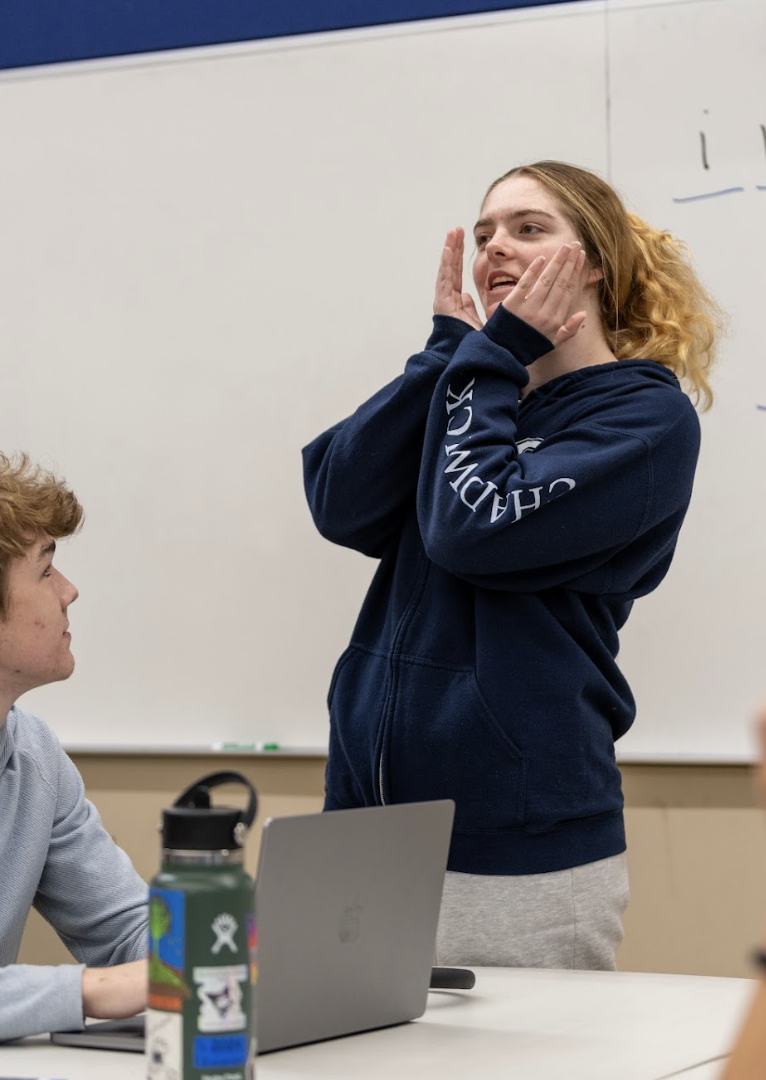 Senior Juliet Halvorsen leads Wick Media diligently as its Chief of Staff.