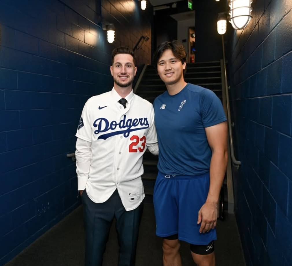 Kyle Tucker (left) posing with his new teammate Shohei Ohtani (right).