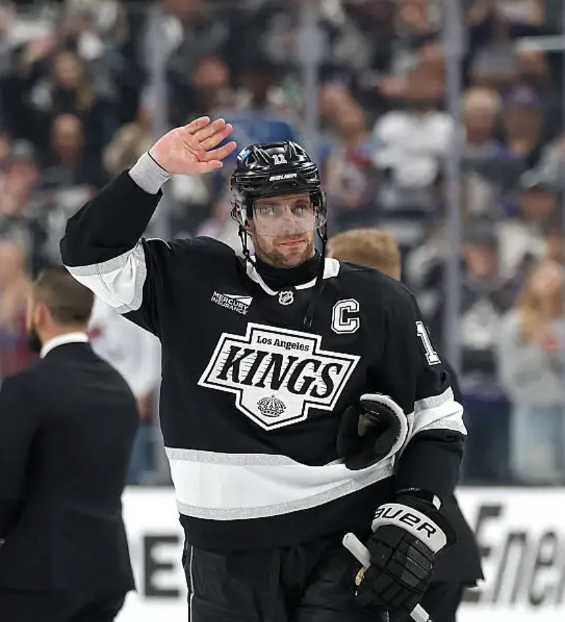 Kopitar ends his career with over 1300 points, the most for a King ever.
